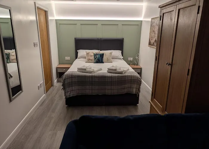 Shearsby Valley Lakes Accommodation