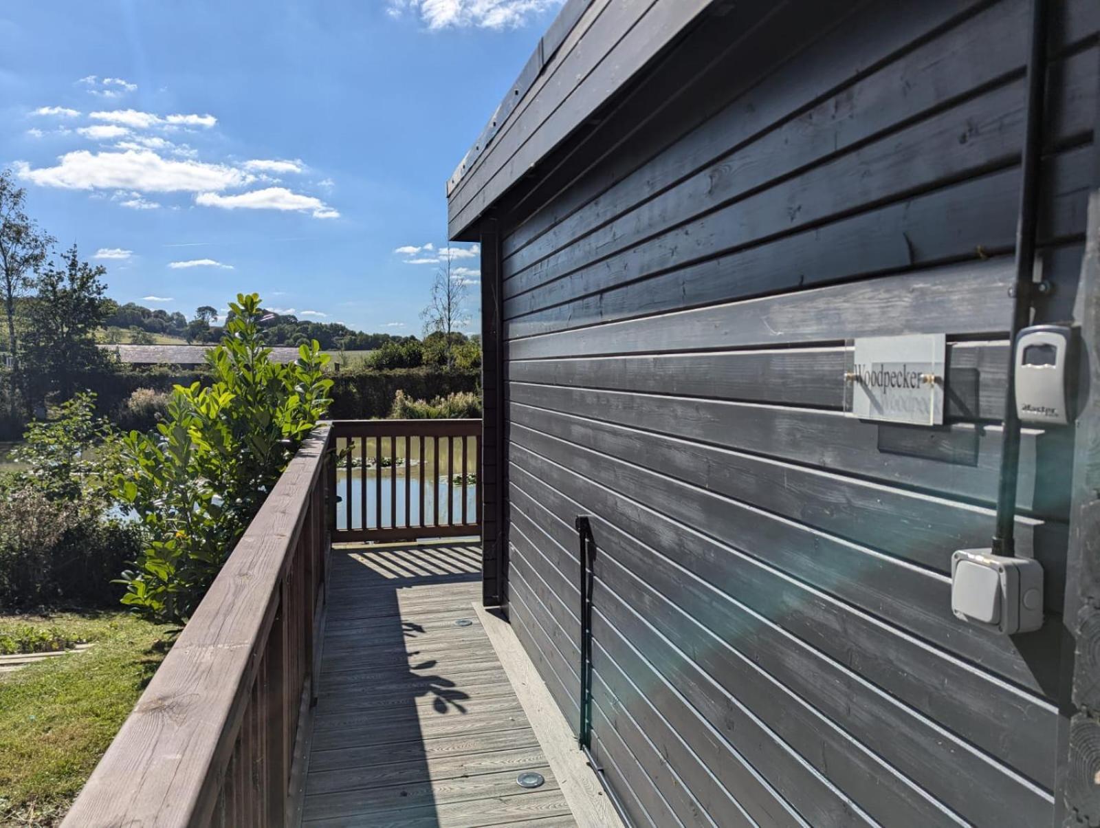 Апартаменты Shearsby Valley Lakes Лестер